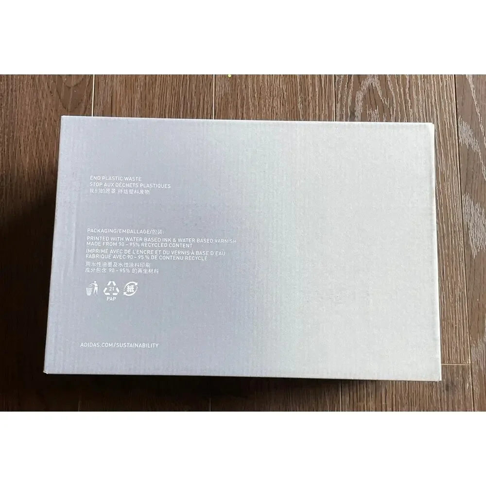 Adidas‎ Lite Racer empty shoe box